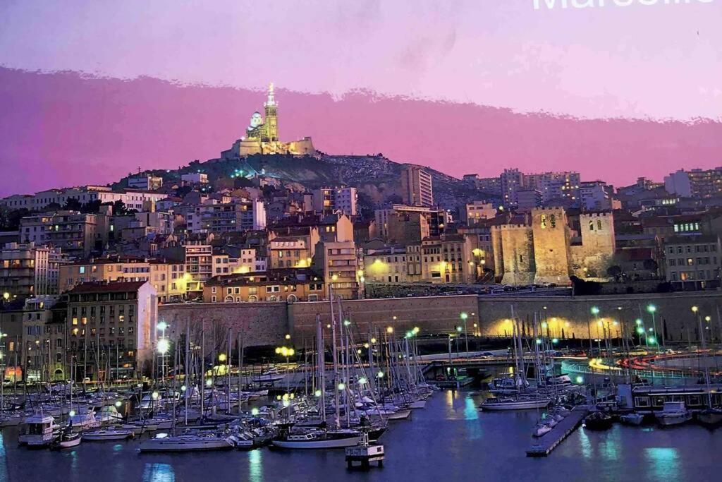 Spacieux Et Bel Appartement Avec Grande Terrasse Marseilles Exterior foto